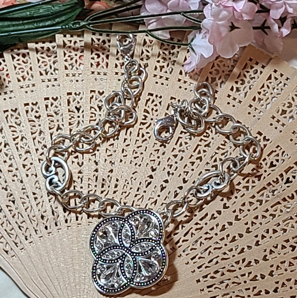 Ladies Brooch for sale